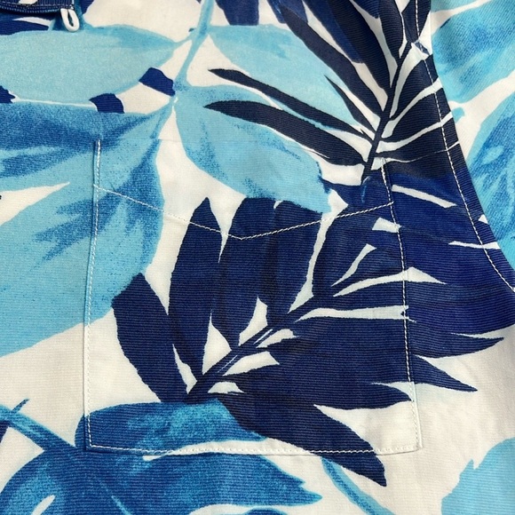 Tommy Bahama The Coconut Point Men’s Size XL Hawaiian Camp Shirt Button Down - Picture 3 of 13